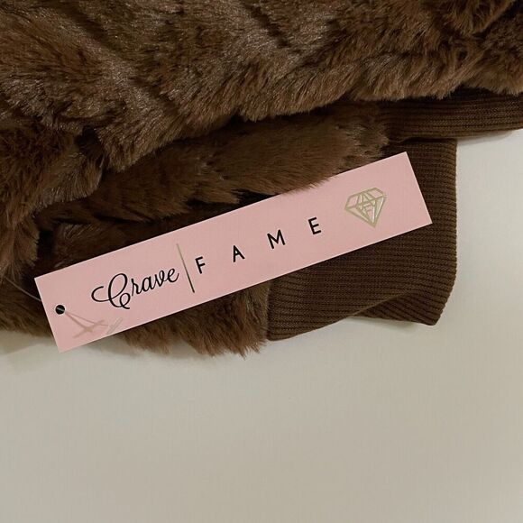 NWT Crave Fame Juniors' Diamond Faux-Fur Pullover Top - Cocoa - Size MED - Picture 3 of 5